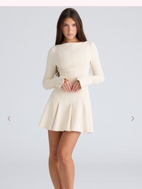 HOUSE OF CB "Francesca" Vintage Cream  Stretch Crepe Godet Mini Dress NWOT